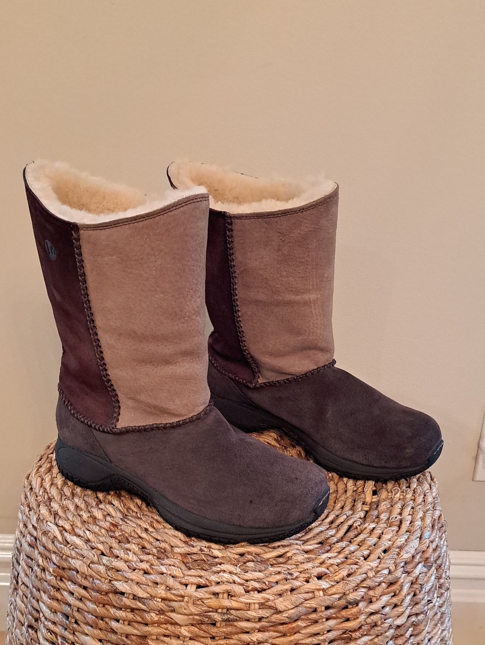 Merrell Womens Encore Stitch Waterproof Brown Suede Shearling Lined Boots 8.5